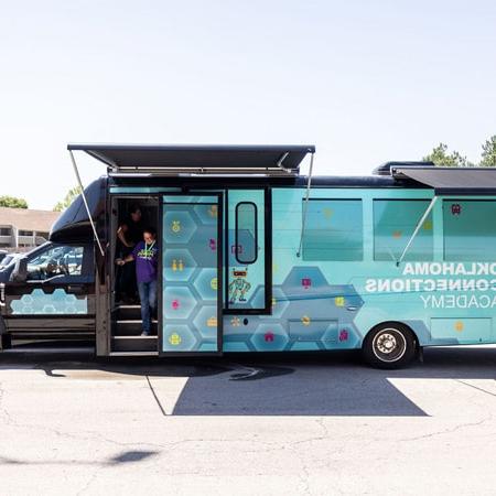 The Exploration Station STEM Lab Bus